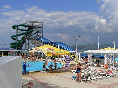 Аквапарк.