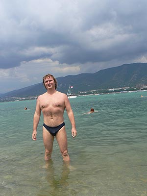 Облака... но море теплое...