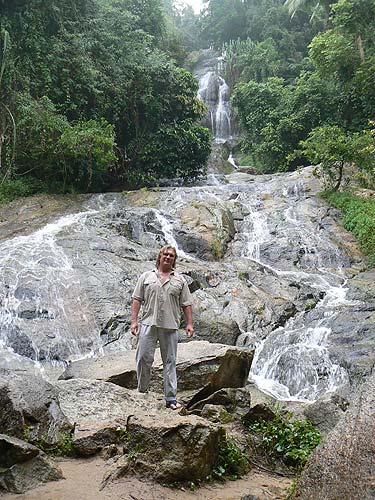 Водопад Namuang